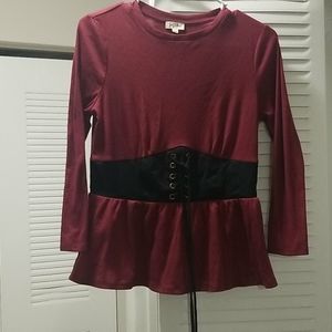 Long sleeve shirt with mid-section tie